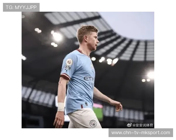 曼城德布劳内任意球助攻建功